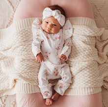 Load image into Gallery viewer, Ballerina Organic Growsuit