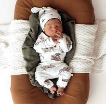 Load image into Gallery viewer, Koala Organic Growsuit