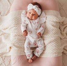 Load image into Gallery viewer, Ballerina Organic Growsuit