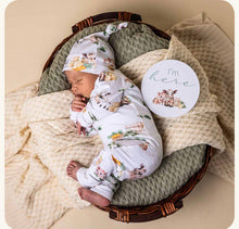 Load image into Gallery viewer, Farm & Mint Reversible Milestone Cards