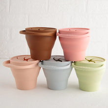 Load image into Gallery viewer, Collapsible Silicone Snack cup with lid