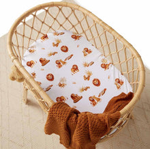 Load image into Gallery viewer, Lion Bassinet Sheet / Change Pad Cover