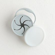 Load image into Gallery viewer, Collapsible Silicone Snack cup with lid