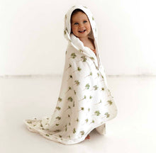 Load image into Gallery viewer, Green Palm Organic Hooded Towel
