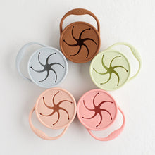 Load image into Gallery viewer, Collapsible Silicone Snack cup with lid