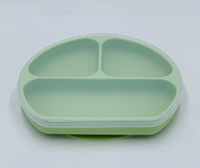 Load image into Gallery viewer, Baby Suction Divided Plate with Lid
