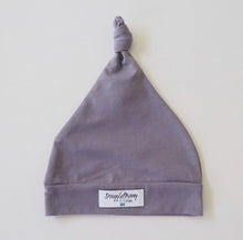 Load image into Gallery viewer, Grey Knotted Beanie
