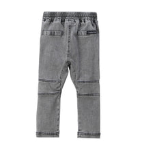 Load image into Gallery viewer, Deisel Detailed Jeans - Grey
